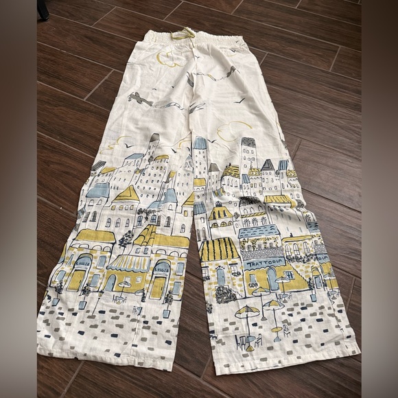Eloise Other - Scenic Print Pajama Pants - White and Yellow